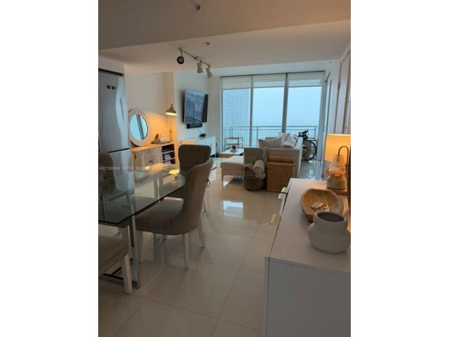  1 BR,  1.00 BTH &nbsp; style home in Miami
