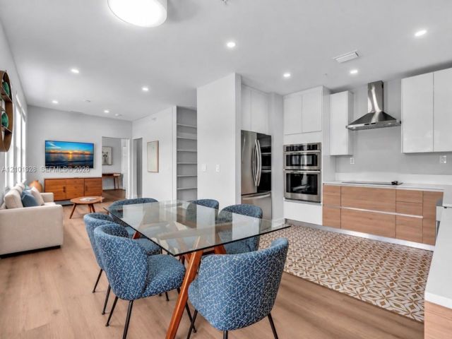  2 BR,  2.00 BTH &nbsp; style home in Carl Fisher