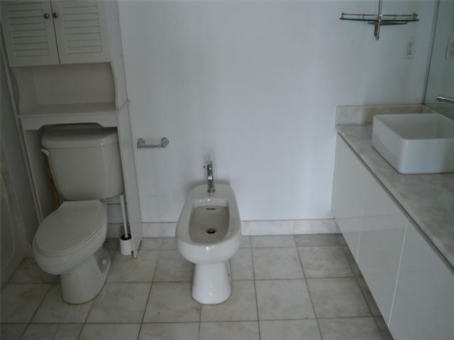 [PHOTO]