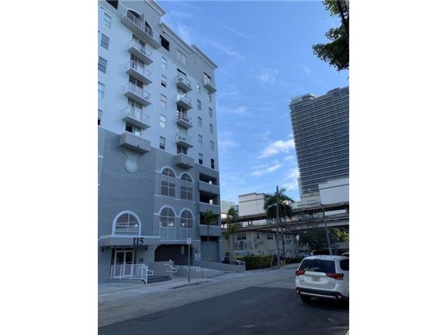  1 BR,  1.00 BTH &nbsp; style home in Miami