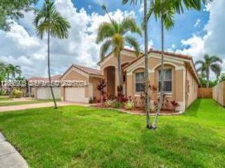 [Miramar Real Estate, listing number 3350311]
