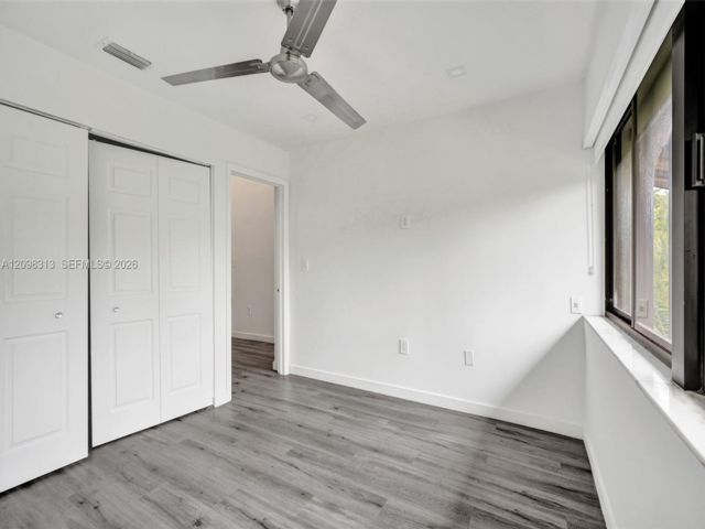 [PHOTO]