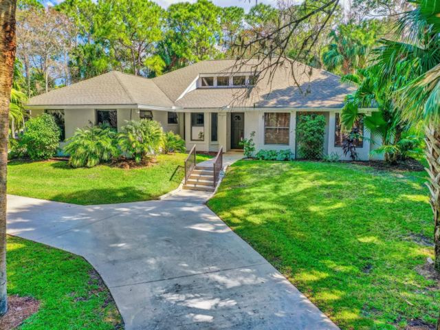 [Palm Beach Gardens Real Estate, listing number 3350324]