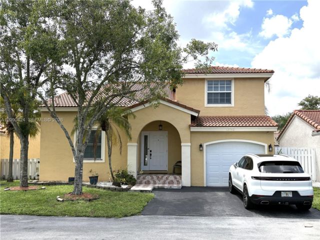  3 BR,  2.50 BTH &nbsp; style home in Sunrise