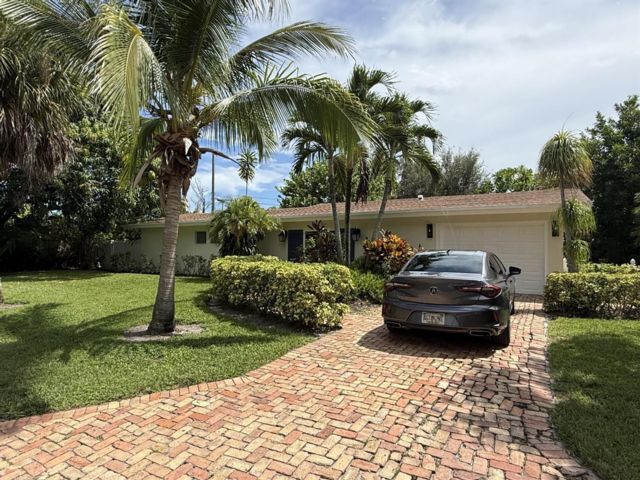  2 BR,  2.50 BTH &nbsp; style home in Delray Beach