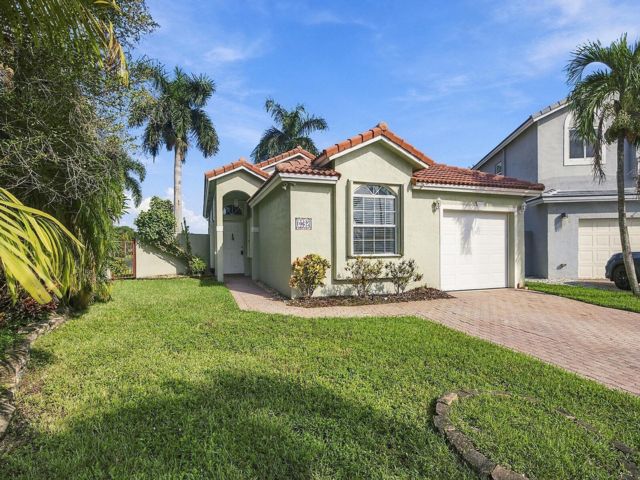 [Pembroke Pines Real Estate, listing number 3350347]