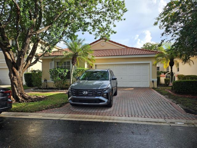  3 BR,  2.00 BTH &nbsp; style home in Coral Springs
