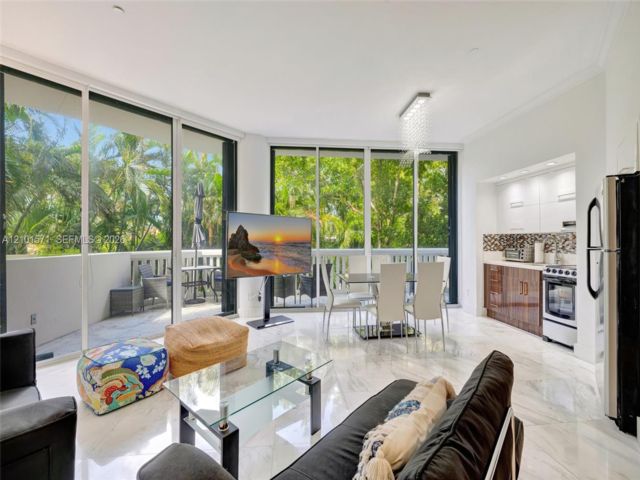 [Aventura Real Estate, listing number 3350443]