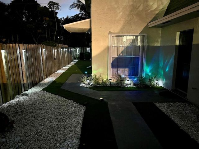  3 BR,  2.50 BTH &nbsp;Townhouse style home in Fort Lauderdale