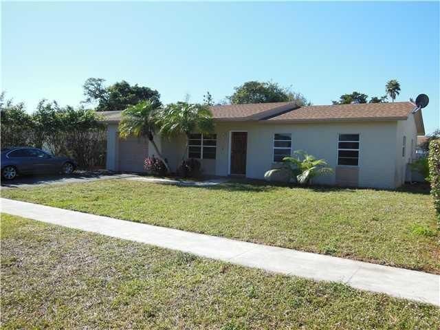  3 BR,  2.00 BTH &nbsp; style home in North Lauderdale