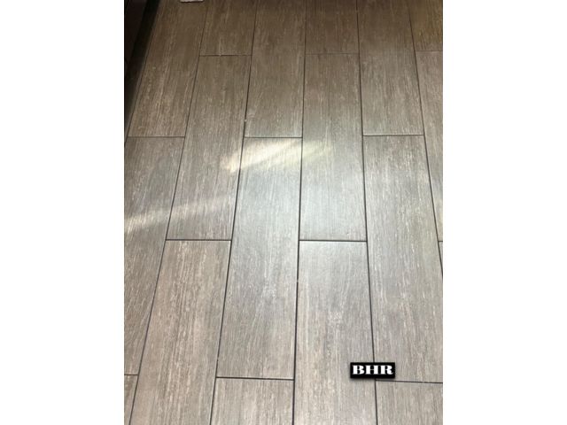 [PHOTO]