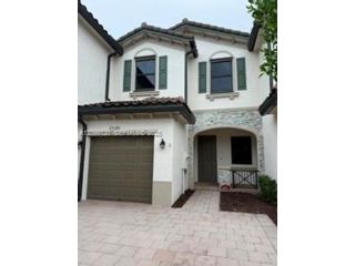  3 BR,  2.50 BTH &nbsp;Townhouse style home in Homestead