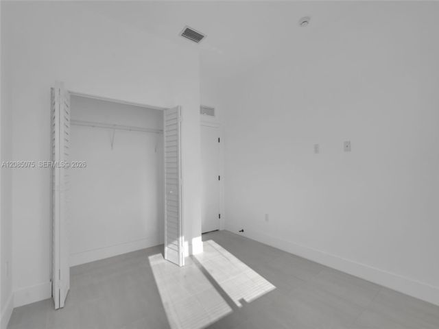[PHOTO]