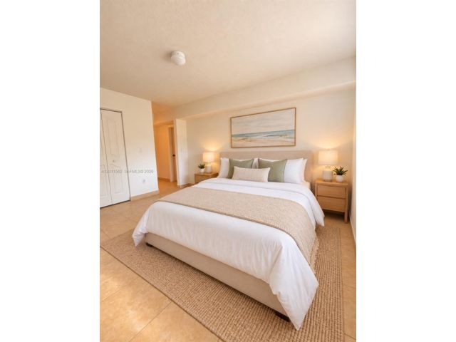  1 BR,  1.00 BTH &nbsp; style home in Miami