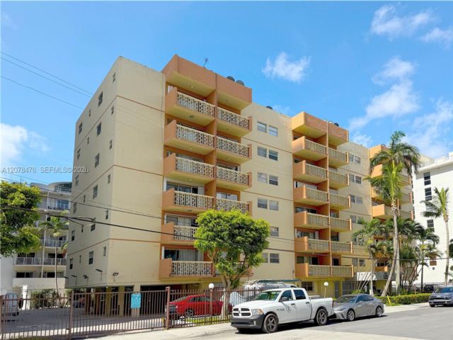  1 BR,  1.00 BTH &nbsp; style home in Miami