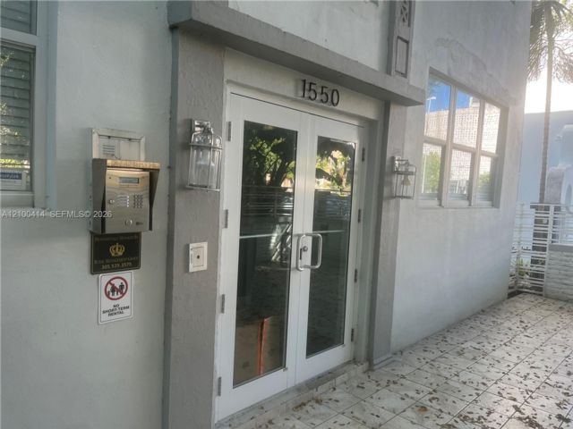 [PHOTO]
