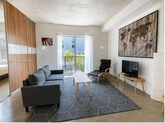  1 BR,  1.00 BTH &nbsp; style home in Miami