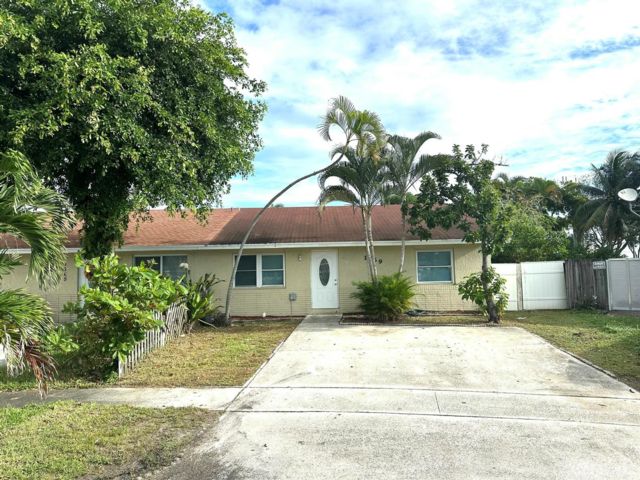  3 BR,  2.00 BTH &nbsp; style home in West Palm Beach