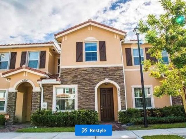  3 BR,  2.50 BTH &nbsp; style home in West Palm Beach