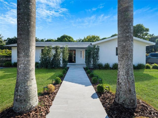  4 BR,  2.00 BTH &nbsp; style home in Miami