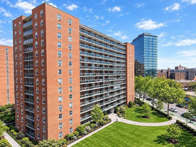 [Rego Park Real Estate, listing number 3350659]