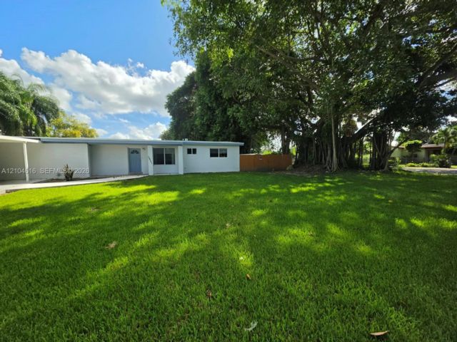  4 BR,  3.00 BTH &nbsp; style home in Homestead