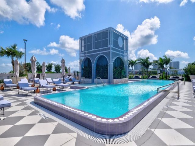  1 BR,  1.00 BTH &nbsp; style home in Miami