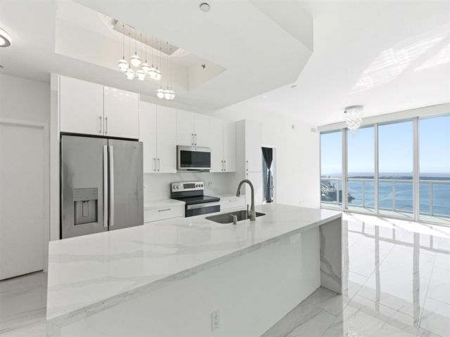  2 BR,  2.00 BTH &nbsp; style home in Miami