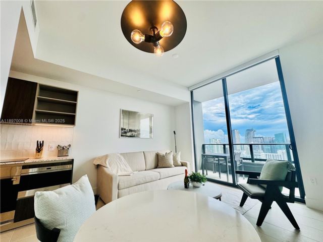  1 BR,  1.00 BTH &nbsp; style home in Miami