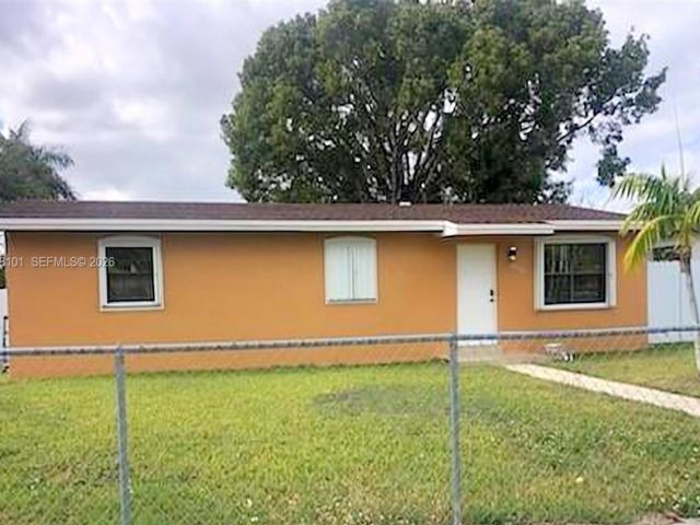  3 BR,  1.00 BTH &nbsp; style home in Homestead