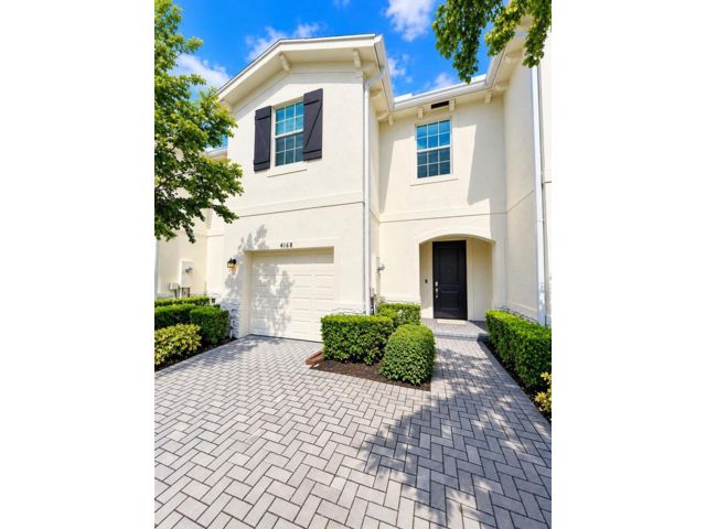 3 BR,  2.50 BTH &nbsp; style home in Lake Worth