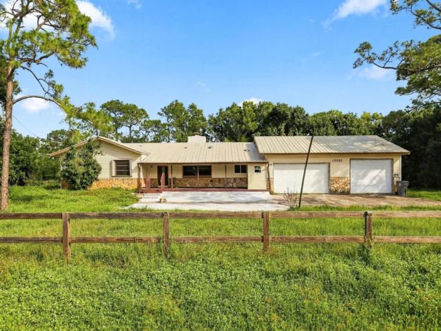  4 BR,  3.00 BTH &nbsp; style home in West Palm Beach