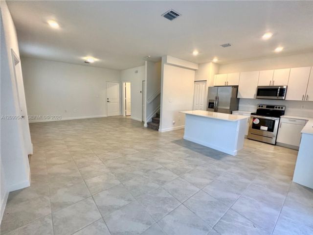  3 BR,  2.50 BTH &nbsp; style home in Homestead