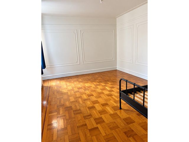 [PHOTO]