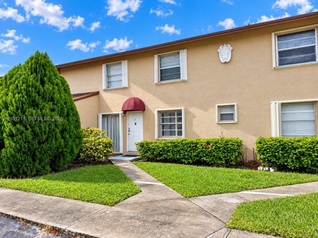[Miami Real Estate, listing number 3350839]