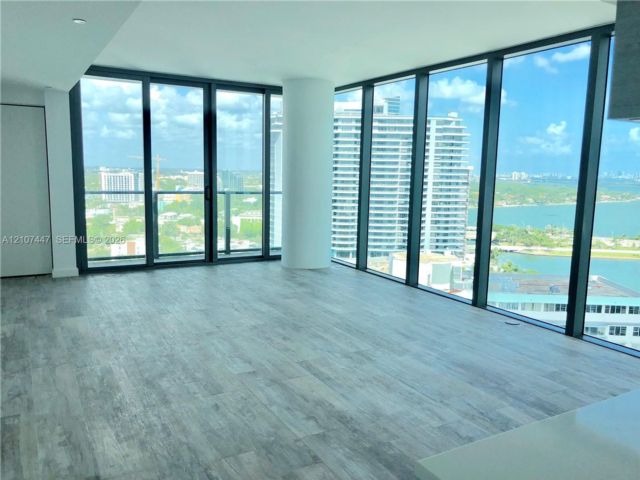  1 BR,  1.50 BTH &nbsp; style home in Miami