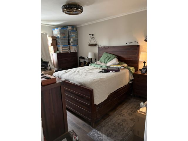 [PHOTO]