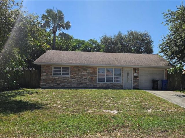  4 BR,  2.00 BTH &nbsp; style home in Fort Lauderdale