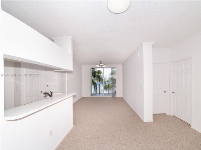  2 BR,  2.00 BTH &nbsp; style home in Sunny Isles Beach