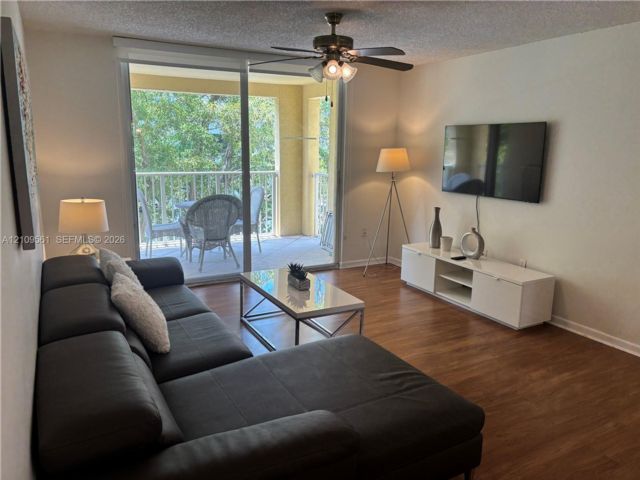  2 BR,  2.00 BTH &nbsp; style home in Aventura