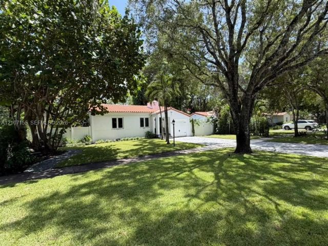  2 BR,  2.00 BTH &nbsp; style home in Miami Shores