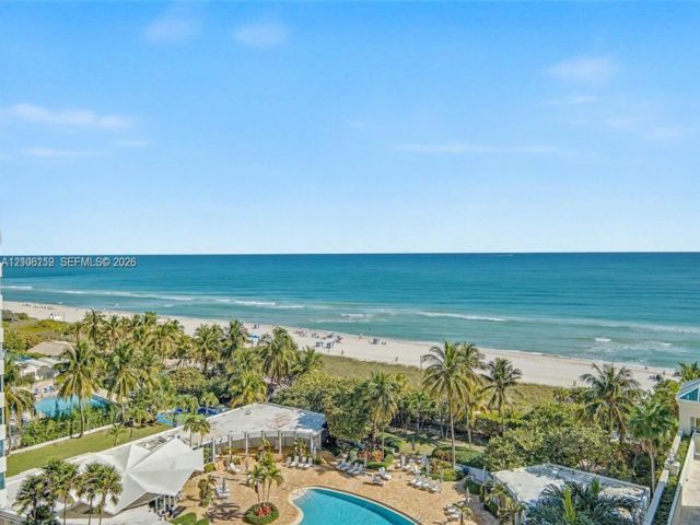  3 BR,  2.50 BTH &nbsp; style home in Miami Beach