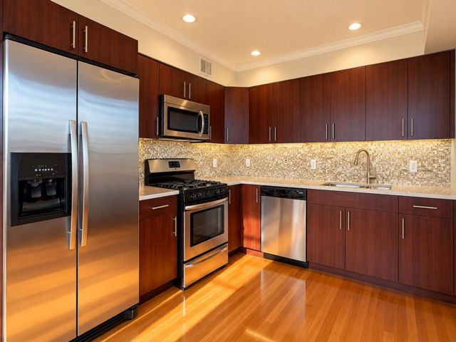  1 BR,  1.00 BTH &nbsp;Condo style home in Brighton Beach