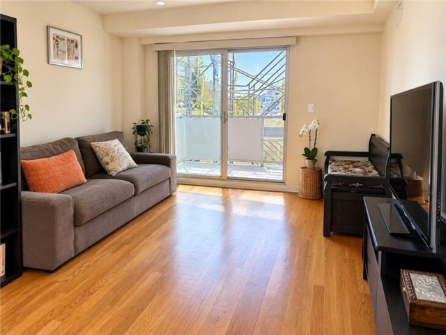 [Brighton Beach Real Estate, listing number 3351262]