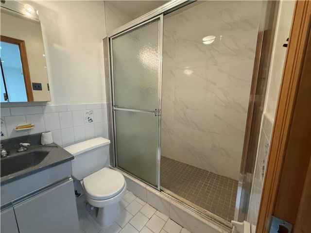 [PHOTO]
