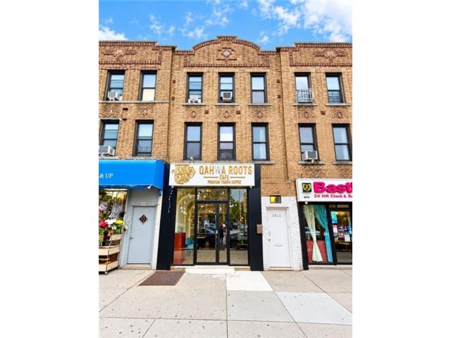 Studio,  0.00 BTH &nbsp;Mixed use style home in Bay Ridge