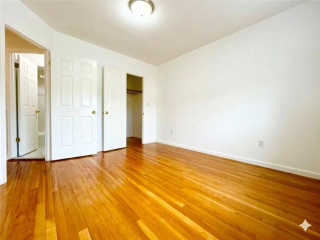  2 BR,  1.00 BTH &nbsp;Condominium style home in Bensonhurst