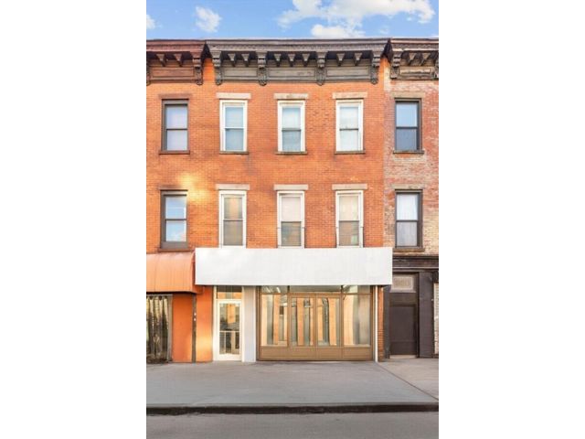 Studio,  0.00 BTH &nbsp;Business only style home in Crown Heights