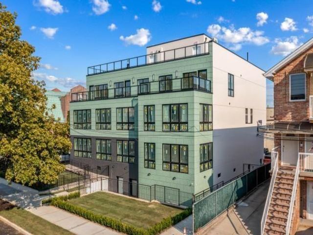 Studio,  0.00 BTH &nbsp;Commercial style home in Dyker Heights
