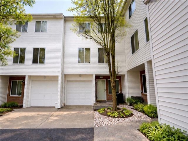  2 BR,  2.00 BTH &nbsp;Single family style home in Arden Heights